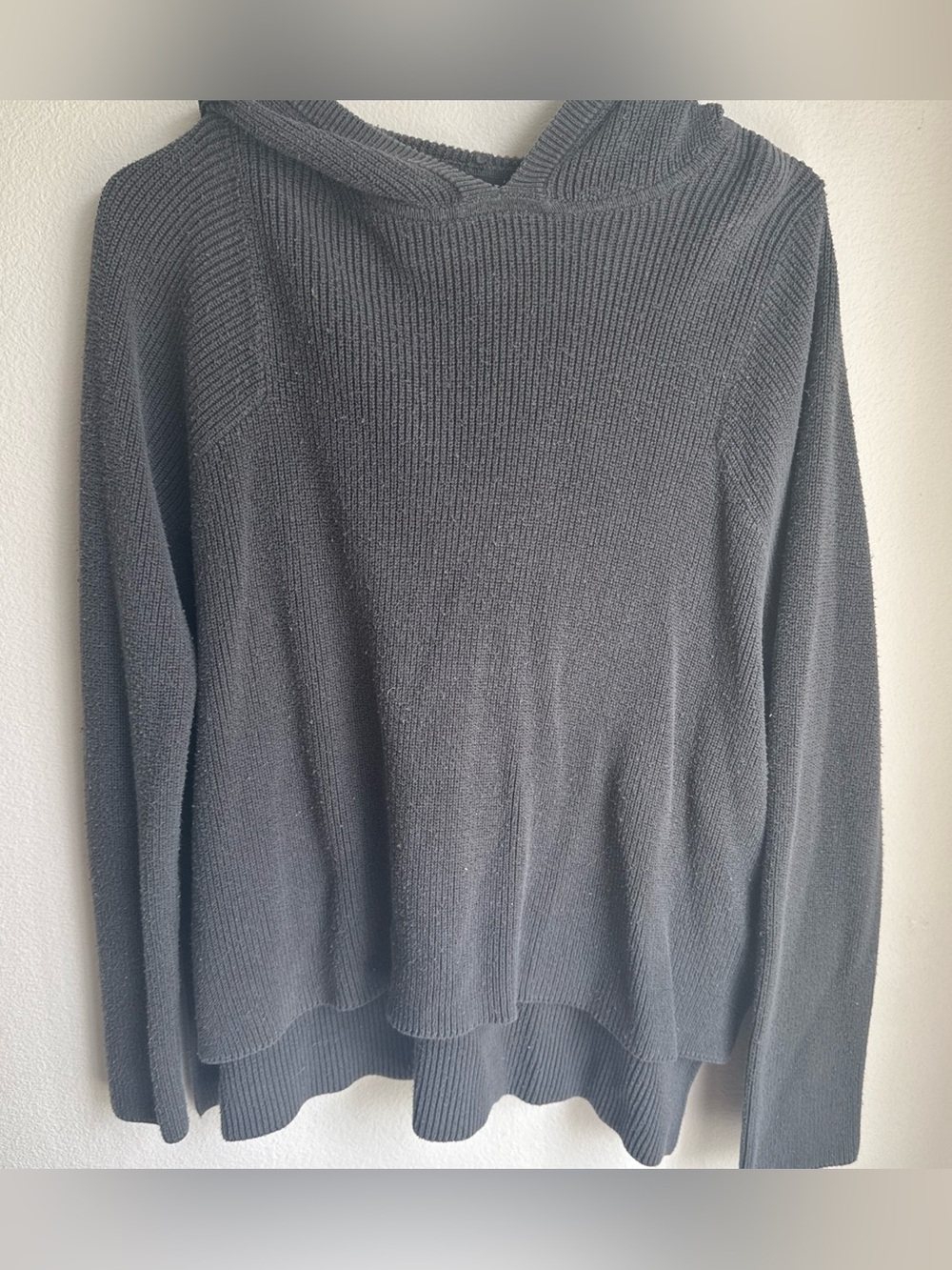 Athleta Men's Charcoal Crewneck Hoodie Sweater